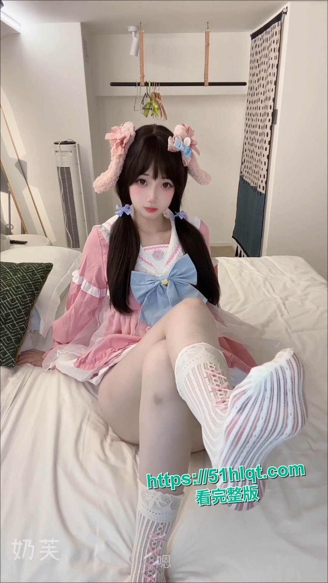 奶芙私拍片段截图1