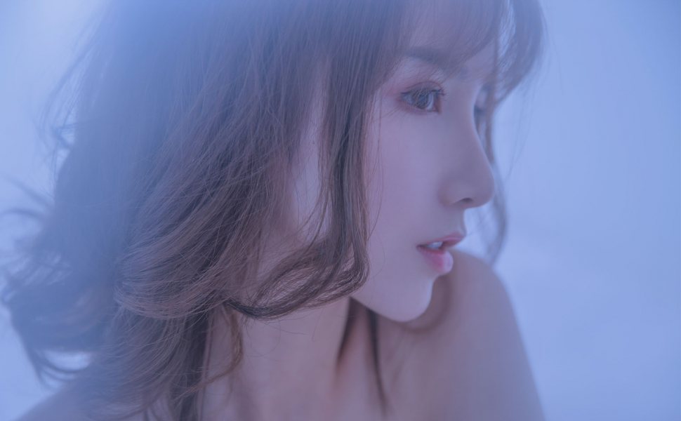瑜伽裤大嫂的禁忌诱惑：小叔子失控，高潮后还要吞精